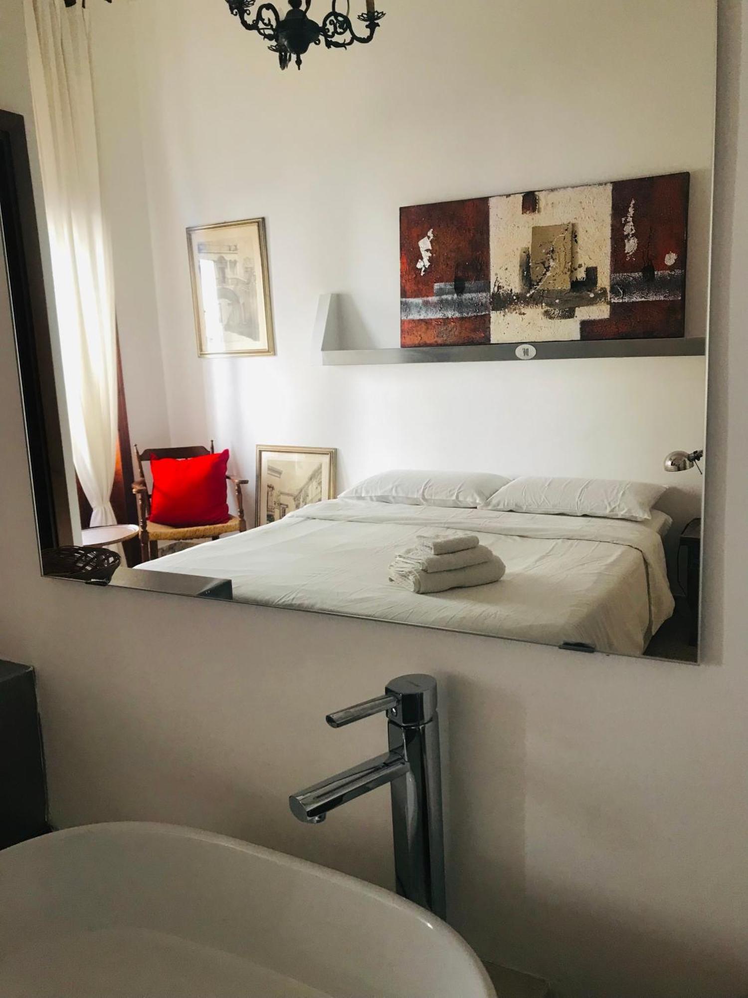 Donna Franca Bed and Breakfast Λέτσε Εξωτερικό φωτογραφία